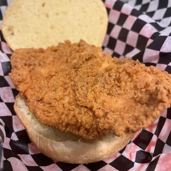 Chicken Burger (1pcs)